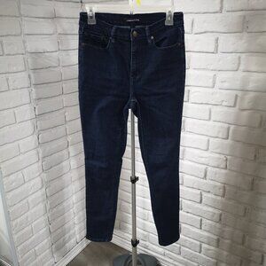 Calvin Klein Jeans Ladies Size 4 Dark Wash High Rise Skinny Blue Jeans